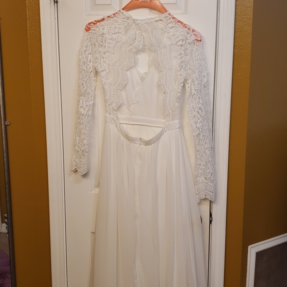 Dress - Picture 2 of 2